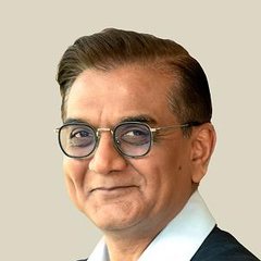 Dhruv Suri